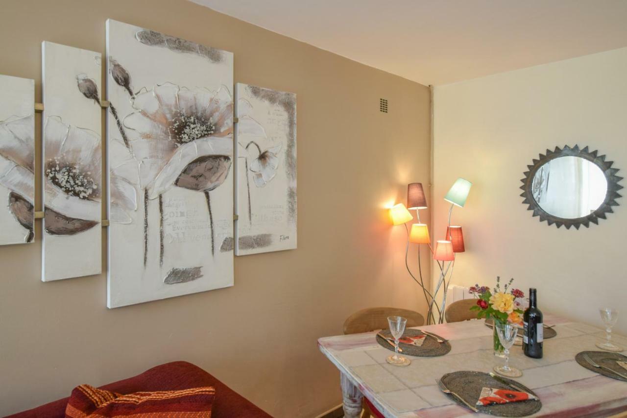 La Maison Muguet Civray  Εξωτερικό φωτογραφία